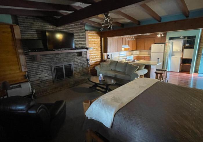 Olde Mill Of Hotel Clarkston